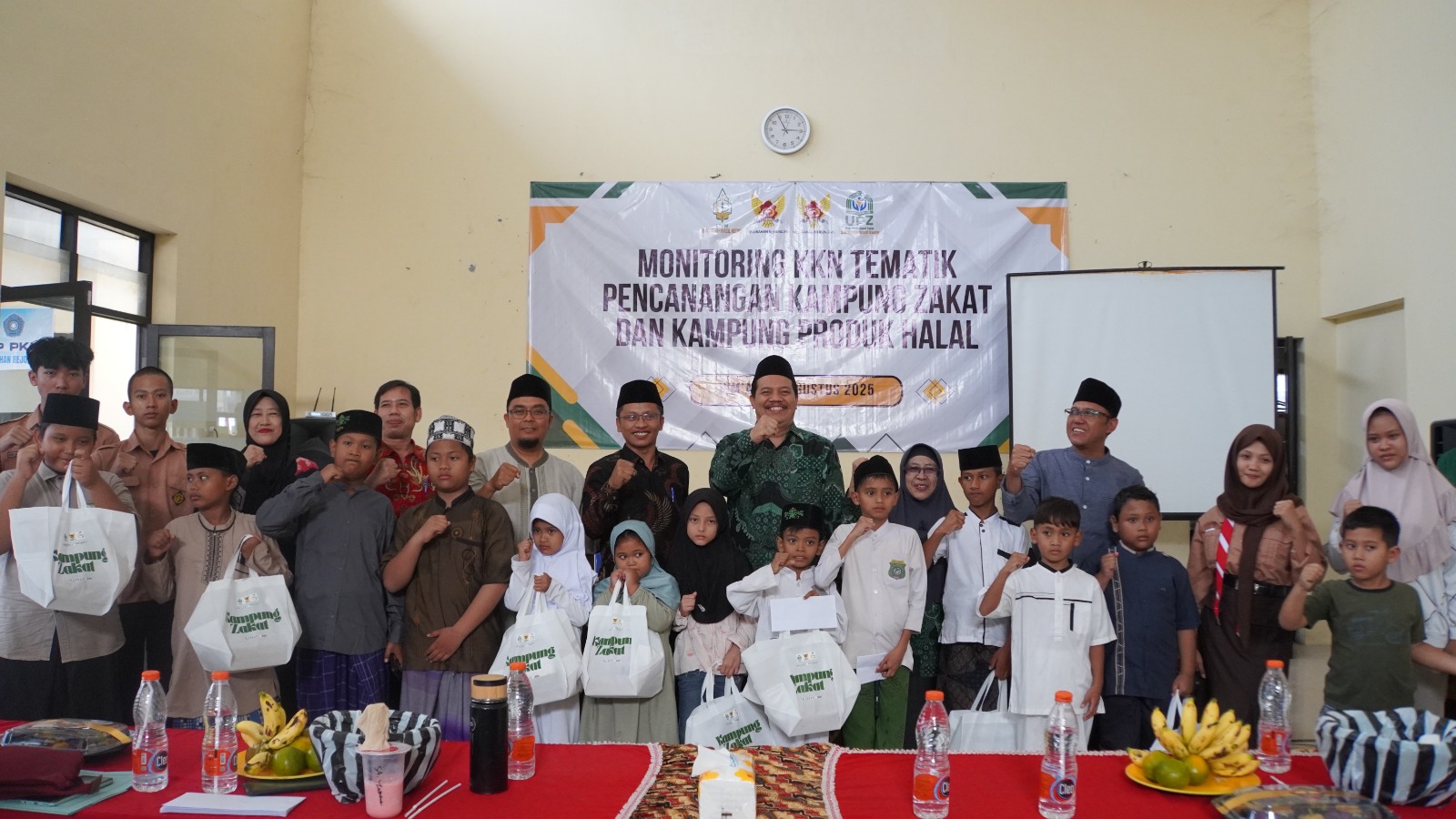 Rektor UIN Syekh Wasil Kediri Resmikan Pencanangan Kampung Zakat Kelurahan Rejomulyo dan Kampung Halal Kelurahan Ngronggo Kota Kediri